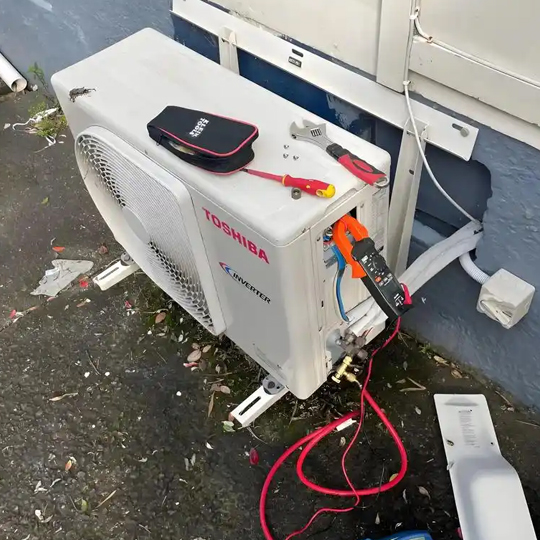 专业家电维修，空调、冰箱、电视机等